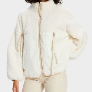 MARLENE SHERPA UGG JACKET , great condition it was worn only twice .